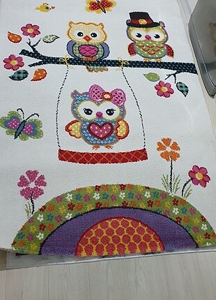 Baykuş Desenli Halı