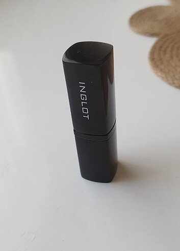 Beden INGLOT RUJ 208