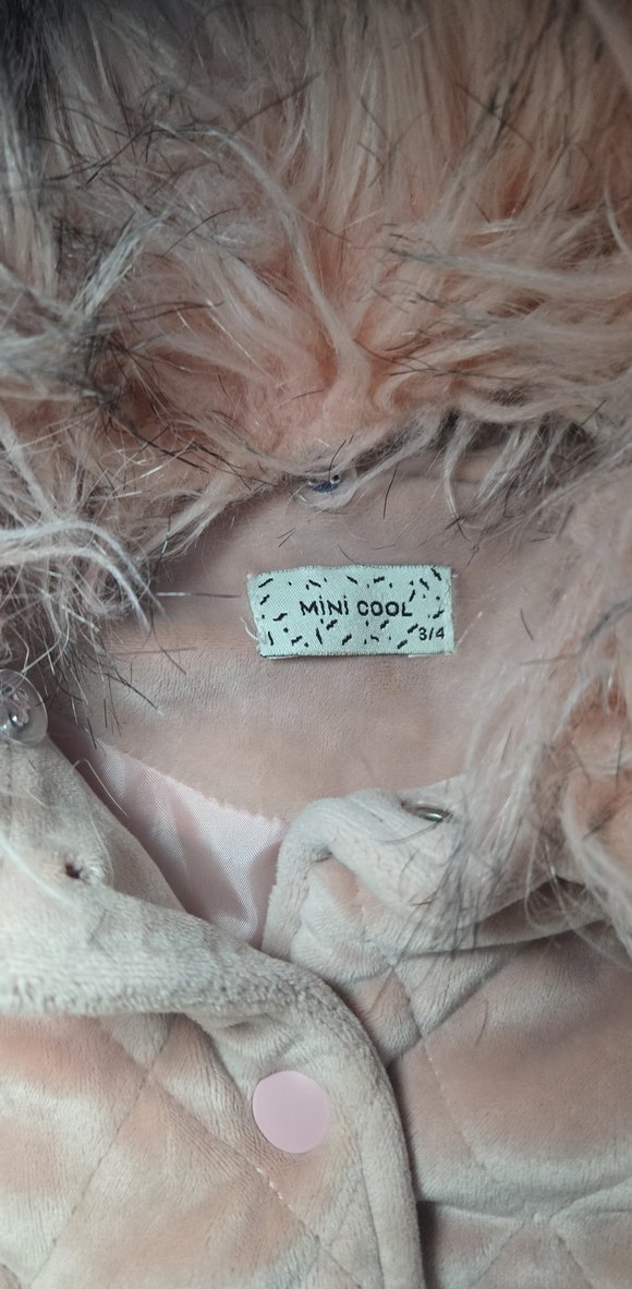 Pembe Kürklü Kız Mont - Görsel 4