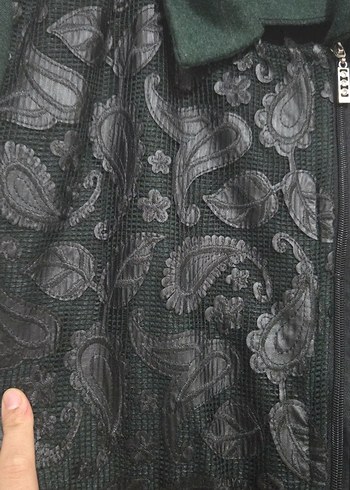 Yeşil Desenli Uzun Kadın Kaban - Görsel 2