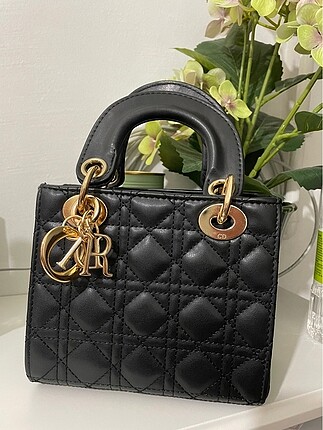 Dior çanta