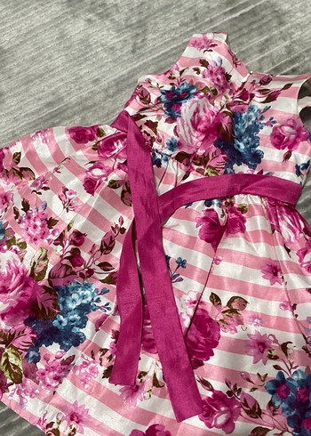 Pembe Çiçekli Kız Çocuk Elbisesi - Görsel 3