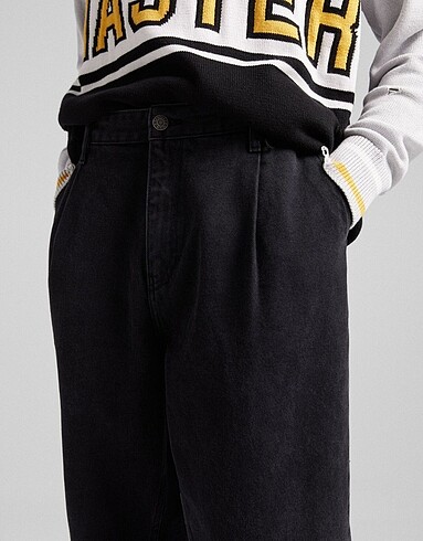 Bershka Pileli Wide Leg Jean