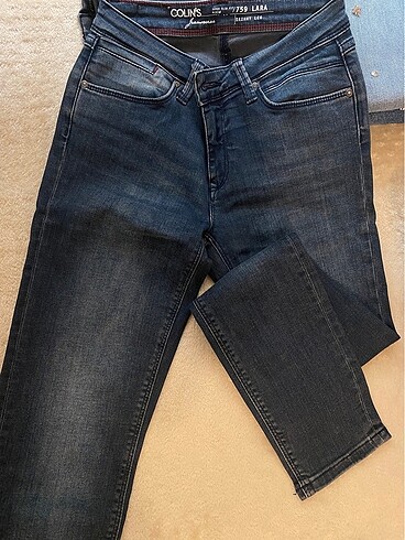 26 Beden Colins Slim Fit Jeans