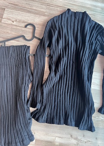 Kadın Siyah Piliseli Uzun Kollu Trikotakım - Görsel 3