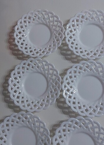  Beden Plastik Çay Tabağı 