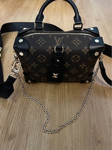 Diğer Louis Vuitton çanta