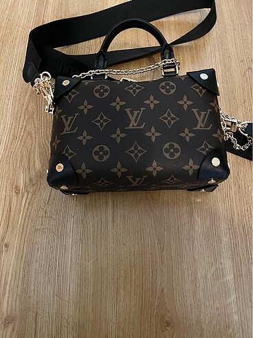  Beden Louis Vuitton çanta