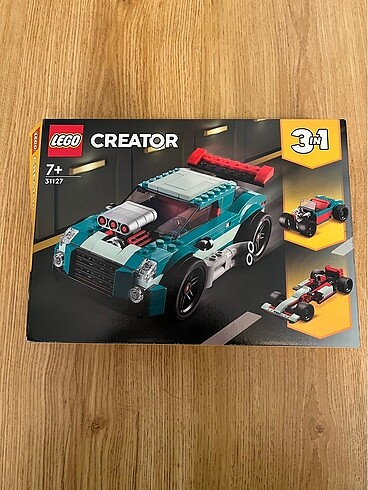 Lego creator street car