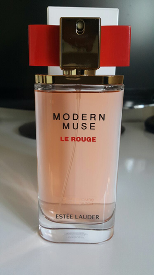 MODERN MUSE LE ROUGE