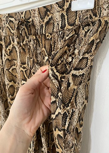 Kahverengi Yılan Desenli Kadın Pantolon S - Görsel 3
