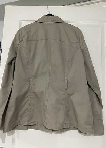 Lcwaikiki Bej Düğmeli Bej Kadın Ceket 44 - Görsel 3