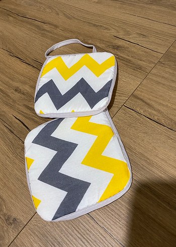 Gri ve Sarı Zigzag Desenli Fırın Eldiveni - Görsel 2