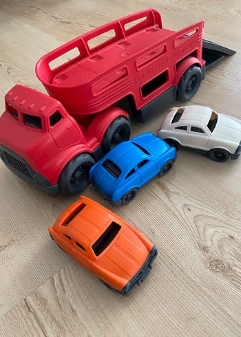 Çek Bırak Kırmızı Oyuncak Kamyon ve 3 Mini Araba - Görsel 8