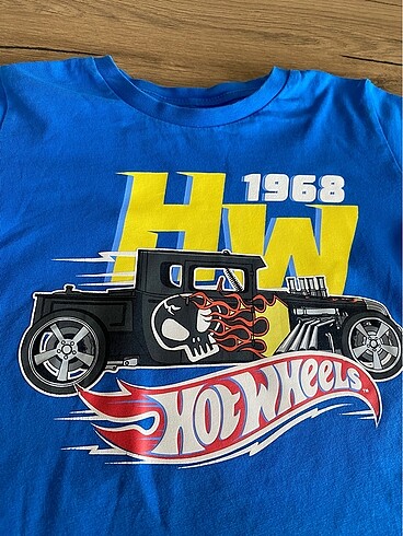 LC Waikiki Lc waikiki mavi hotweels tshirt 4/5 yaş
