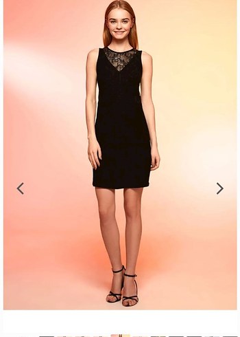 LC Waikiki Dantelli V Yakalı Siyah Midi Goth Elbise