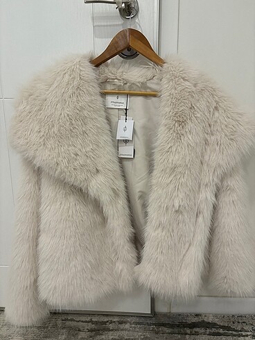 Stradivarius kürk