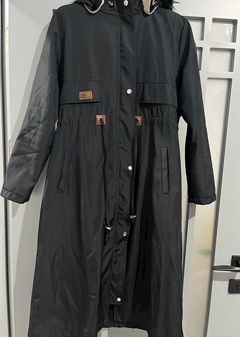 Siyah Uzun kadın tesettür mont - Görsel 2