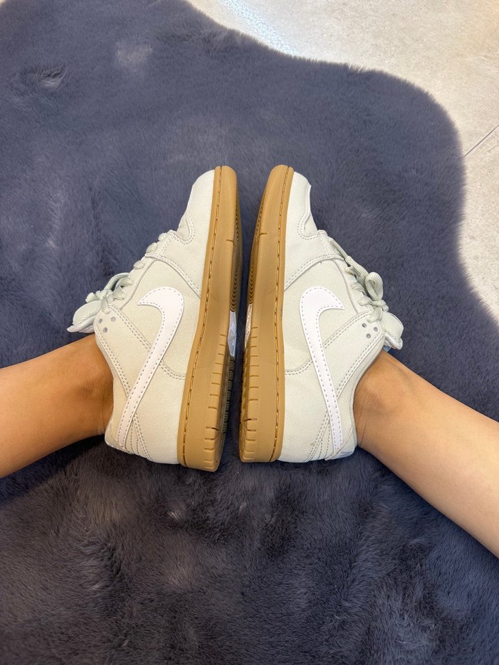 Nike Dunk Low su yeşili Sneaker — görsel 2/7