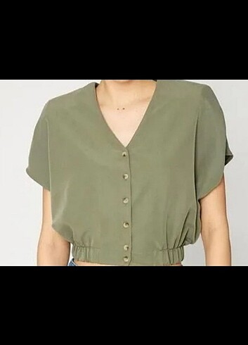 Haki renk crop