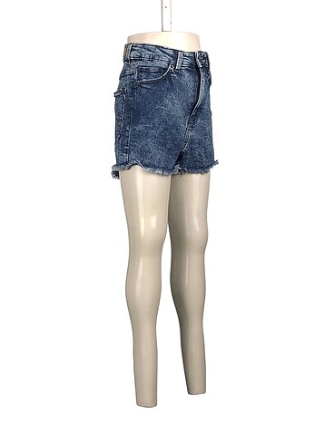 Bershka Bershka Jean / Kot Şort %70 İndirimli.