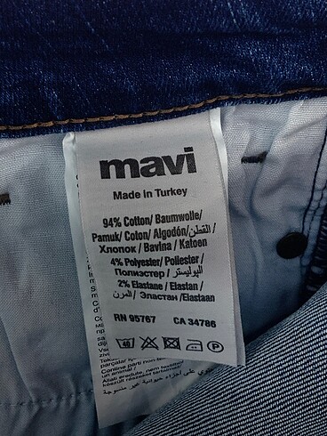 26 Beden çeşitli Renk Mavi Jean / Kot %70 İndirimli.