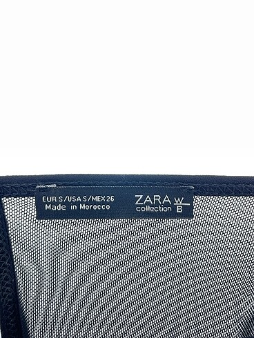 s Beden siyah Renk Zara Bluz %70 İndirimli.