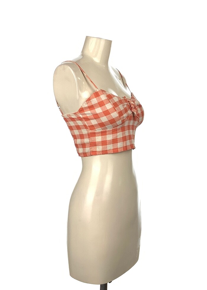 Stradivarius Büstiyer %70 İndirimli. - Görsel 2