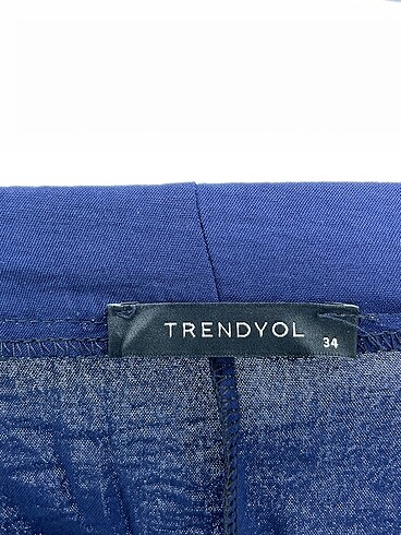 34 Beden lacivert Renk Trendyol & Milla Mini Şort %70 İndirimli.
