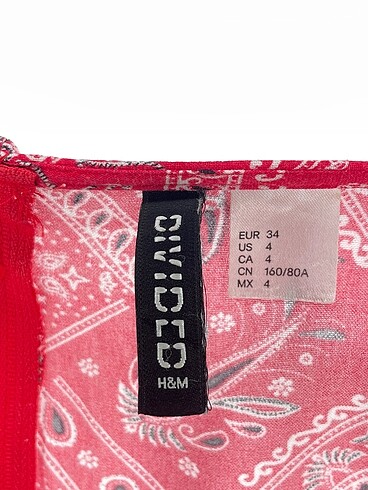 34 Beden kırmızı Renk H&M Mini Elbise %70 İndirimli.