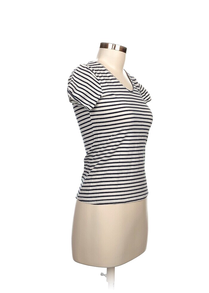 Defacto T-shirt %70 İndirimli. - Görsel 2