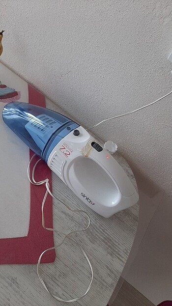 Şarjlı el süpürgesi 