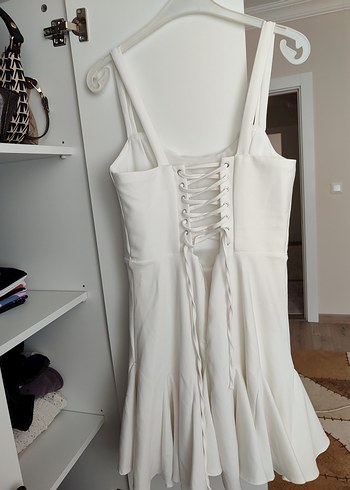 Trendyol & Milla Modern Klasik Beyaz Mini Elbise