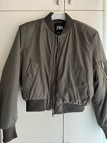 Zara Bomber