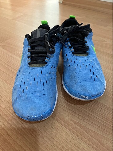 Nike spor ayakkabı