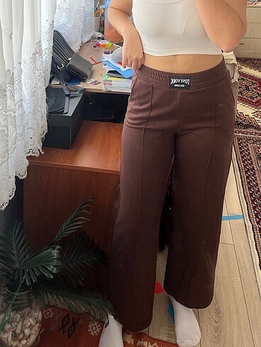 Kahverengi Eşofman Altı