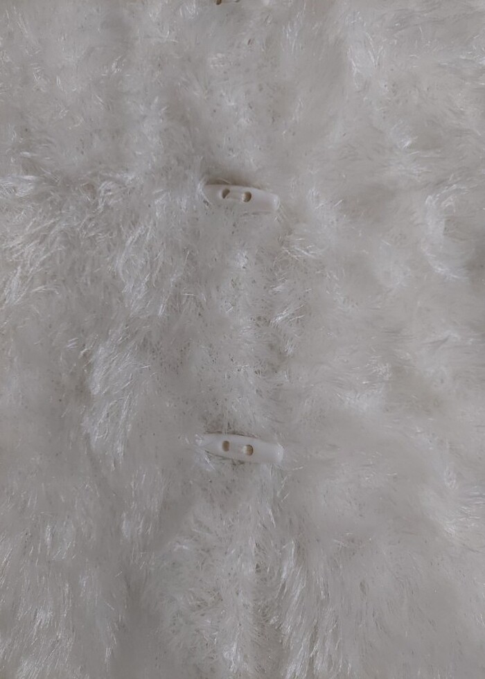 12-13 Yaş El Emeği Sakallı İpten Yumuşacık Palto - Görsel 3