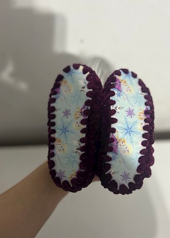 Kızlar İçin Mor Nakışlı Kürklü Örgü Terlik - Görsel 2