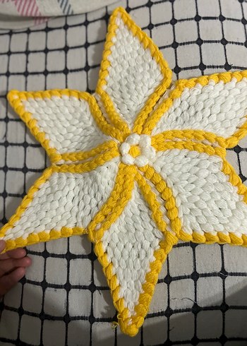 Nakışlı Beyaz Bebek Önlüğü - Görsel 2