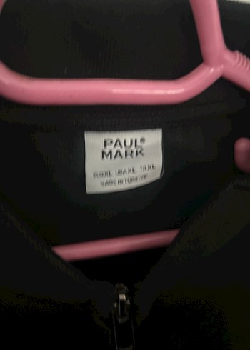 Siyah Fermuarlı Yüksek Yakalı  Hırka - Görsel 2