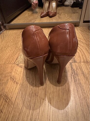 35 Beden Pelinin Ayakkabıları Stiletto 35