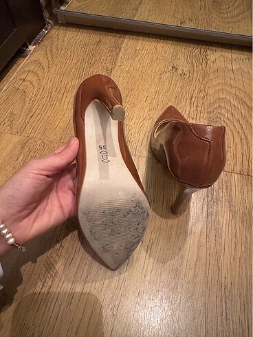 35 Beden camel Renk Pelinin Ayakkabıları Stiletto 35