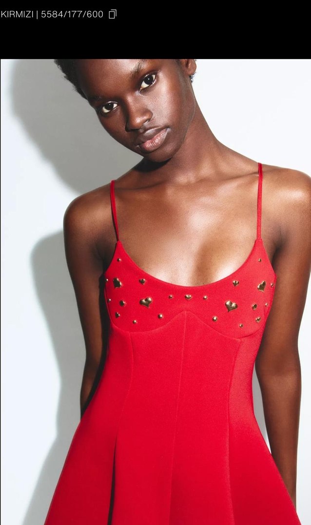 Kırmızı İşlemeli İnce Askılı Mini Elbise - Görsel 2