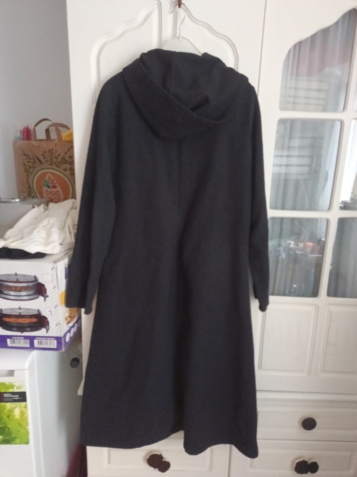 kapüşonlu Fermuarlı Uzun Kadın Kaban - Görsel 2