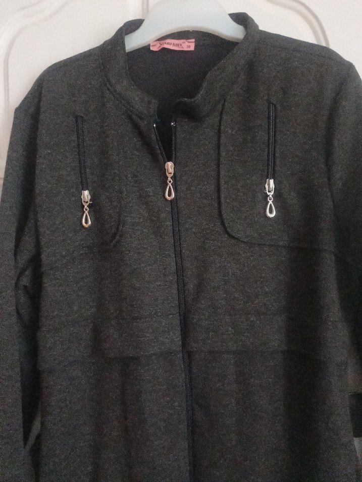 Uzun kemerli Fermuarlı cepli Kadın Kaban - Görsel 3