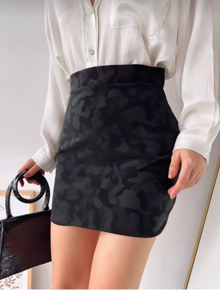 Kadın Siyah Kamuflaj Mini Etek - Görsel 2