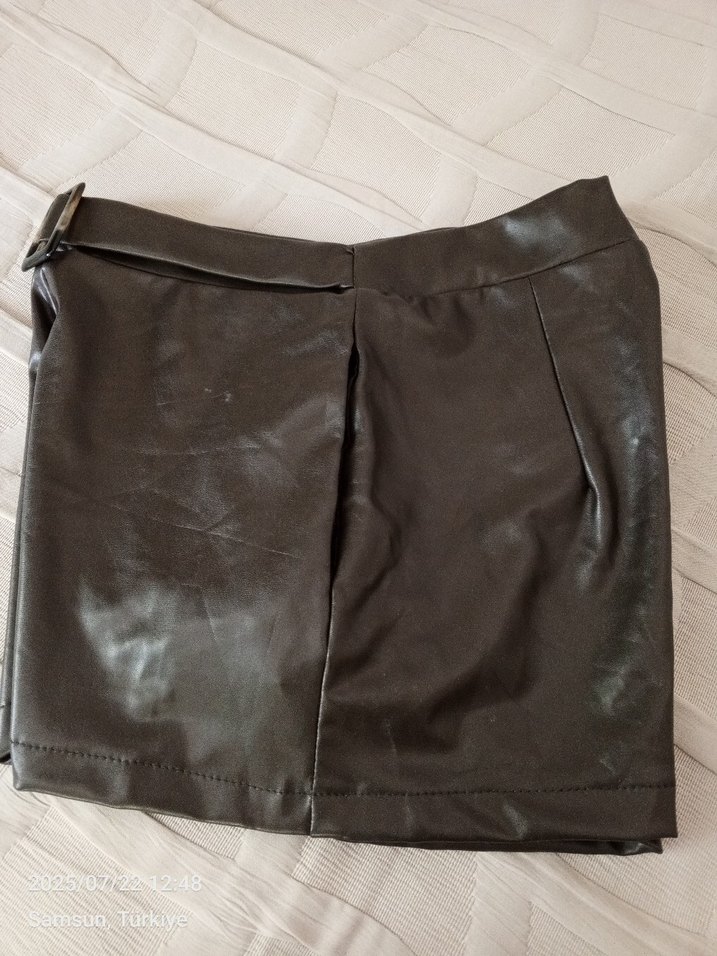 Kahverengi Deri Mini Şort - Görsel 4