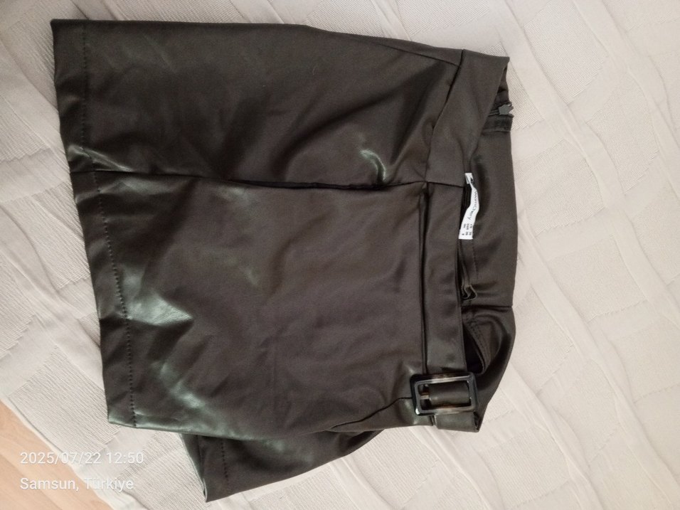 Kahverengi Deri Mini Şort - Görsel 5