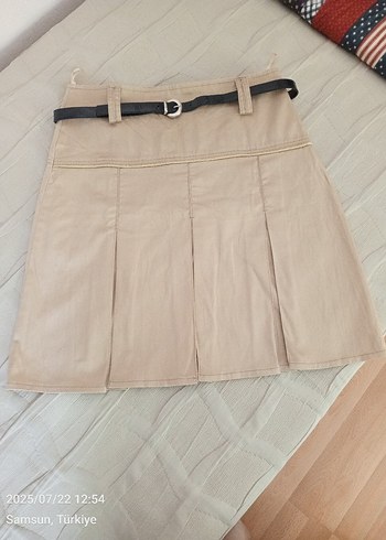 Bej Kemerli Mini Etek
