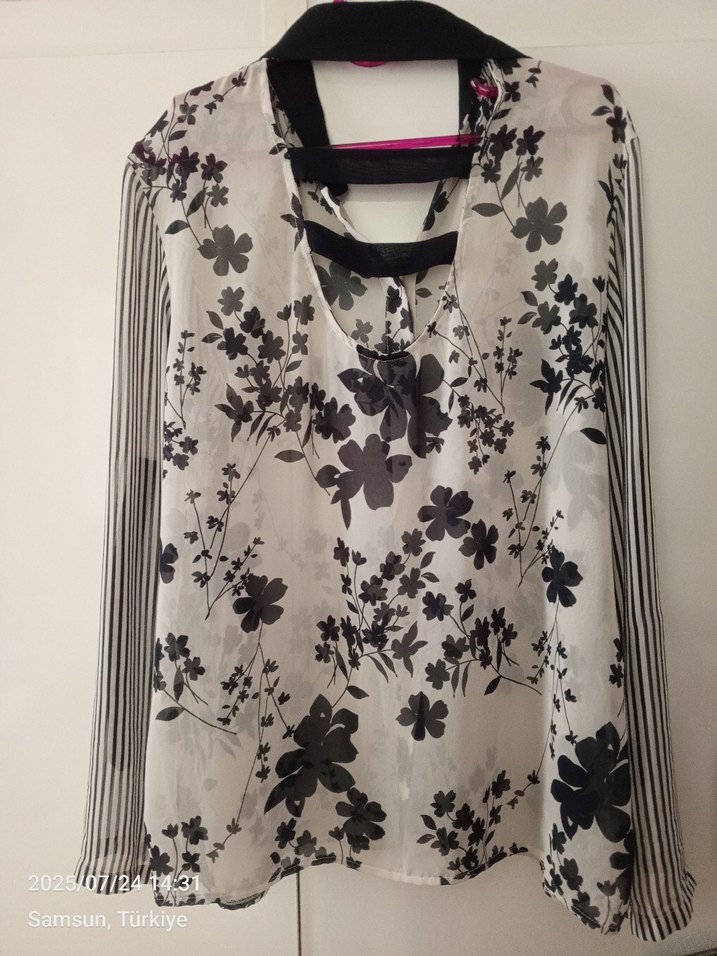 Çiçek Desenli Şifon Kadın Gömlek - Görsel 2